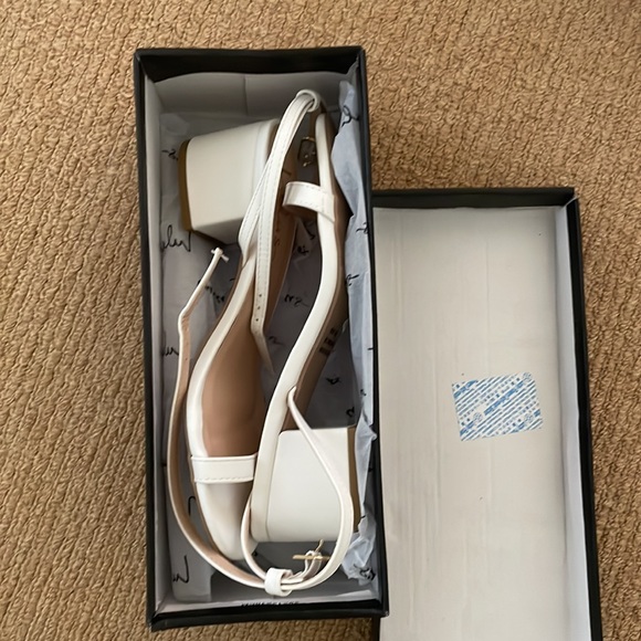 Lulus white kitten heels - Picture 7 of 8